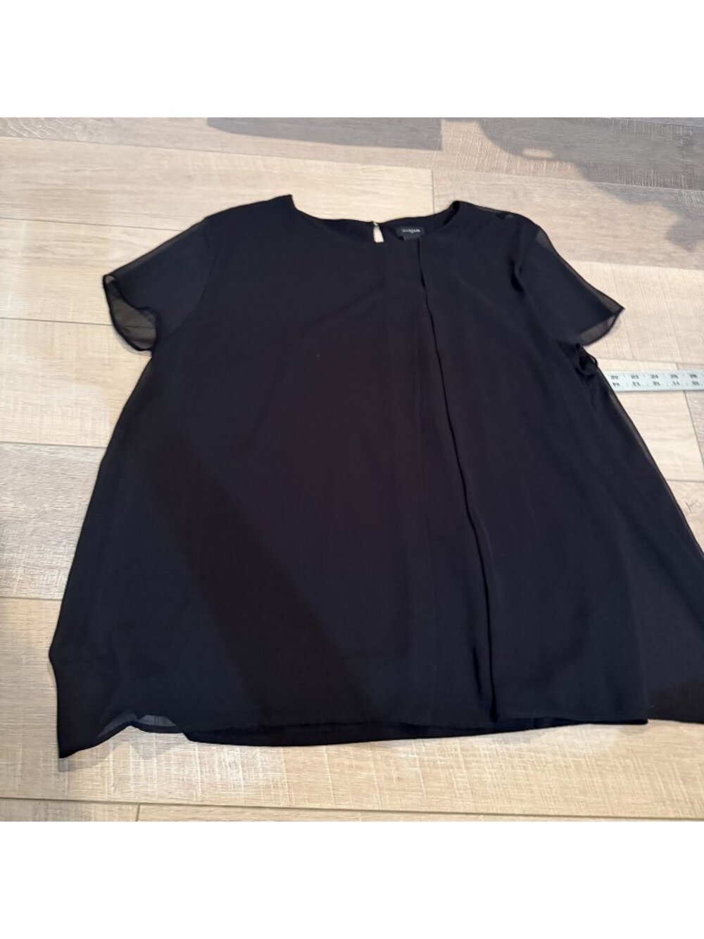 Ann Taylor Womens Black Flowy Blouse XL Short Sleeve